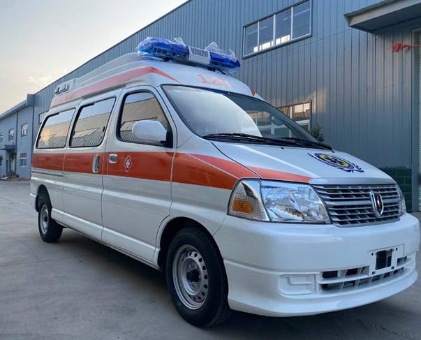 新星市金杯救护车
